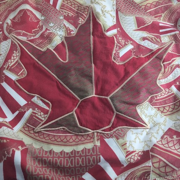 HBC Hudson's Bay Olympics Team Canada Full Zip Hoodie Sweater M Red Beijing 2008 - Picture 13 of 16